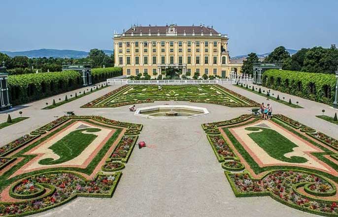 chateau-de-schonbrunn