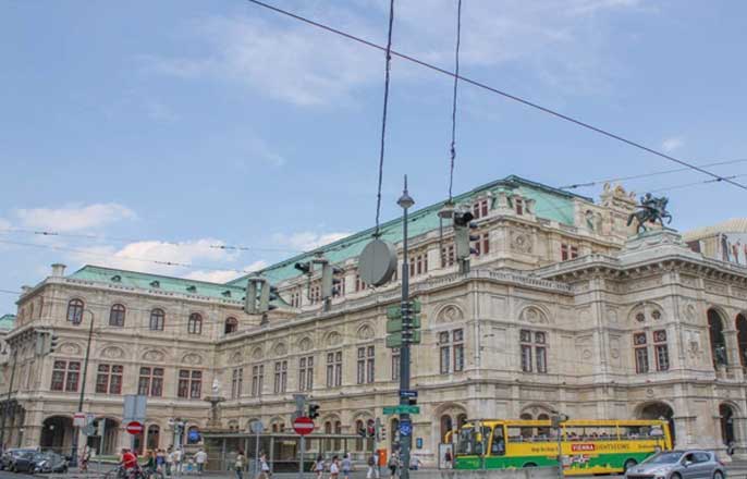 opera-vienne