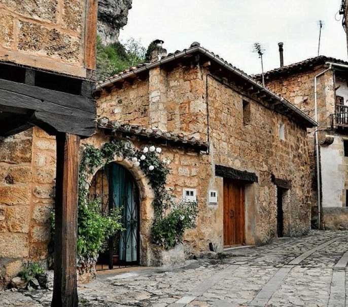 ruelle-orbaneja-del-castillo