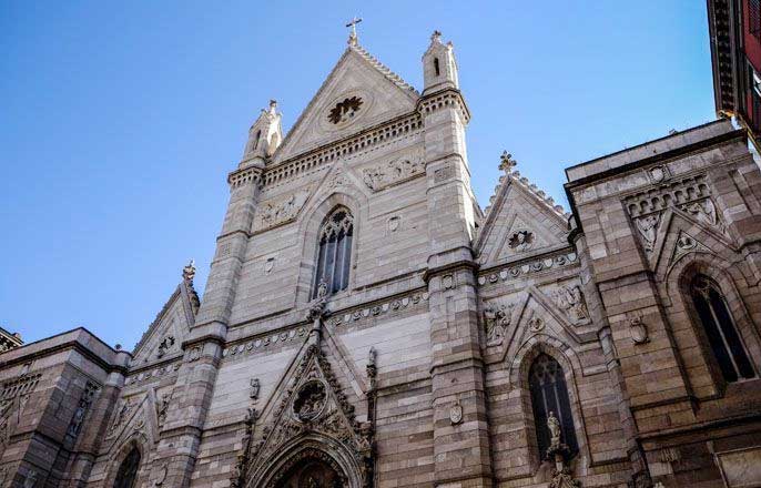 visiter-cathedrale-notre-dame-assomption-naples