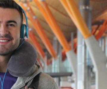 accessoire-essentiel-voyage-avion