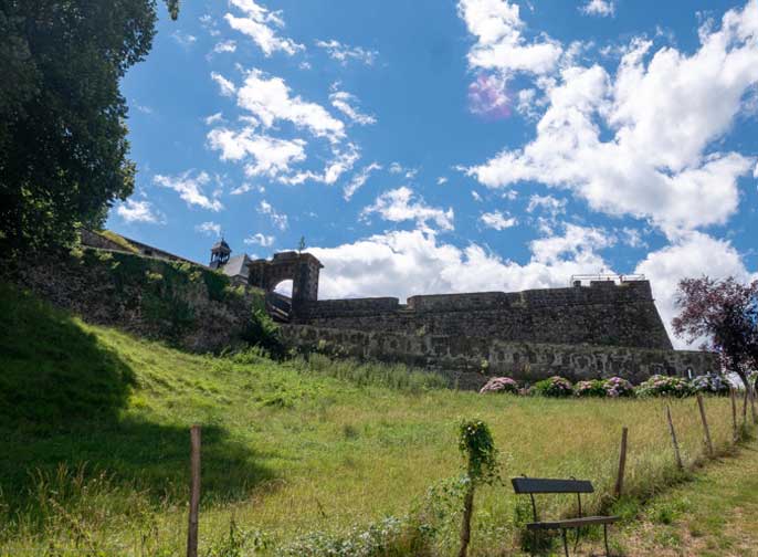 vue-citadelle-saint-jean-pied-de-port