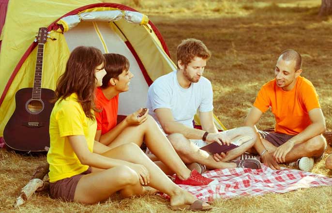 activite-camping-autour-tente